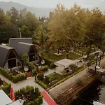 Chata Sapanca Kiyi Bungalov&cafe
