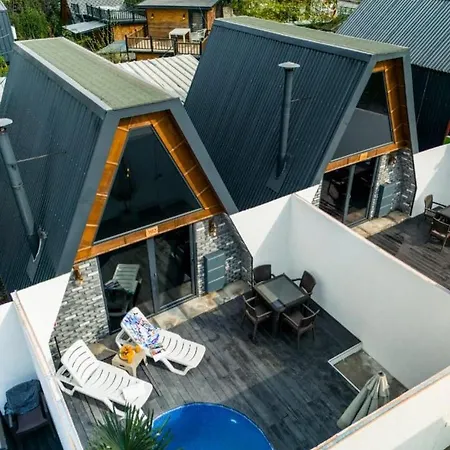 Sapanca Kiyi Bungalov&cafe אכסניה *