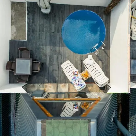 Lodge Sapanca Kiyi Bungalov&cafe *