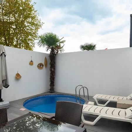 Sapanca Kiyi Bungalov&cafe *